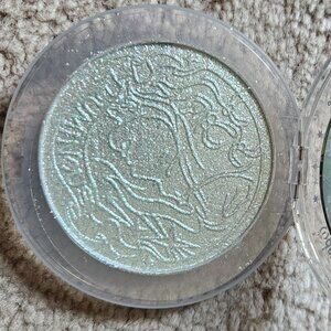 *NEW* Oden's Eye Luminous Highlighter Subtle Radiance